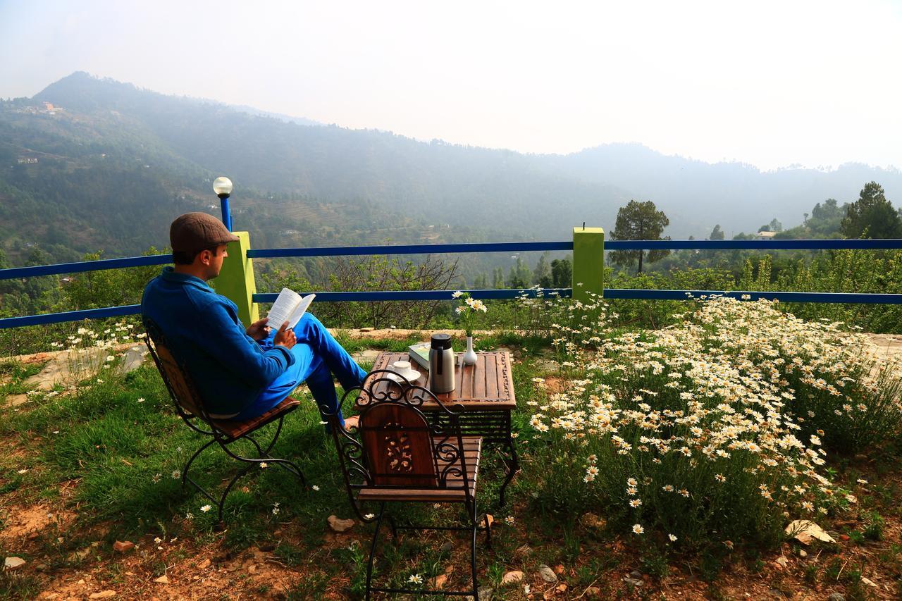 Chirping Orchard, Mukteshwar Bed & Breakfast エクステリア 写真